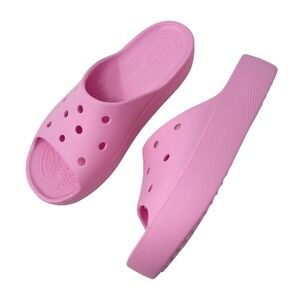 Crocs Women’s Size 9 Platform Slide sandals Bright Pink